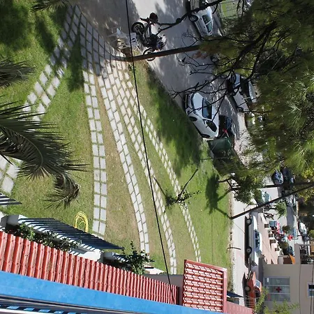 Apartamento Thalassenia & 3