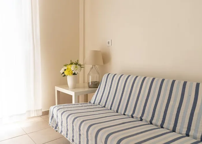 Thalassenia & 3 卡尼奥提