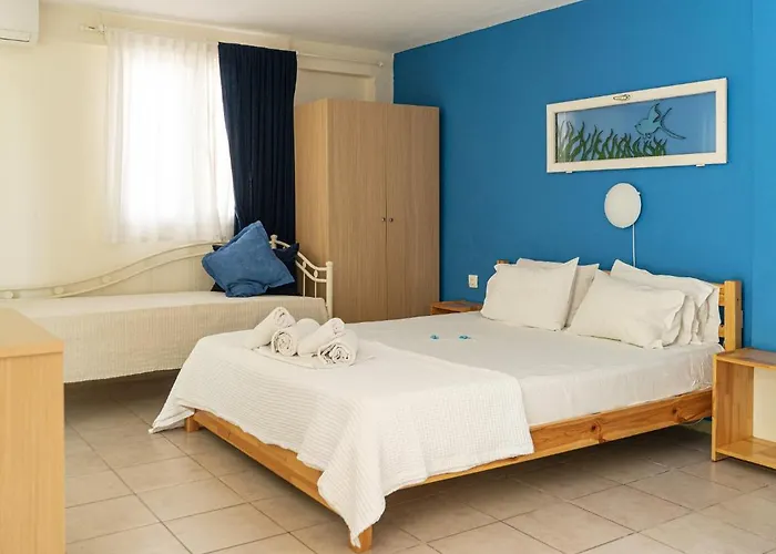 Thalassenia & 3 卡尼奥提