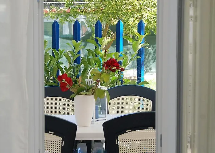 Apartamento Thalassenia & 3 *