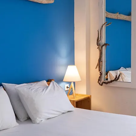 Thalassenia & 3 Daire